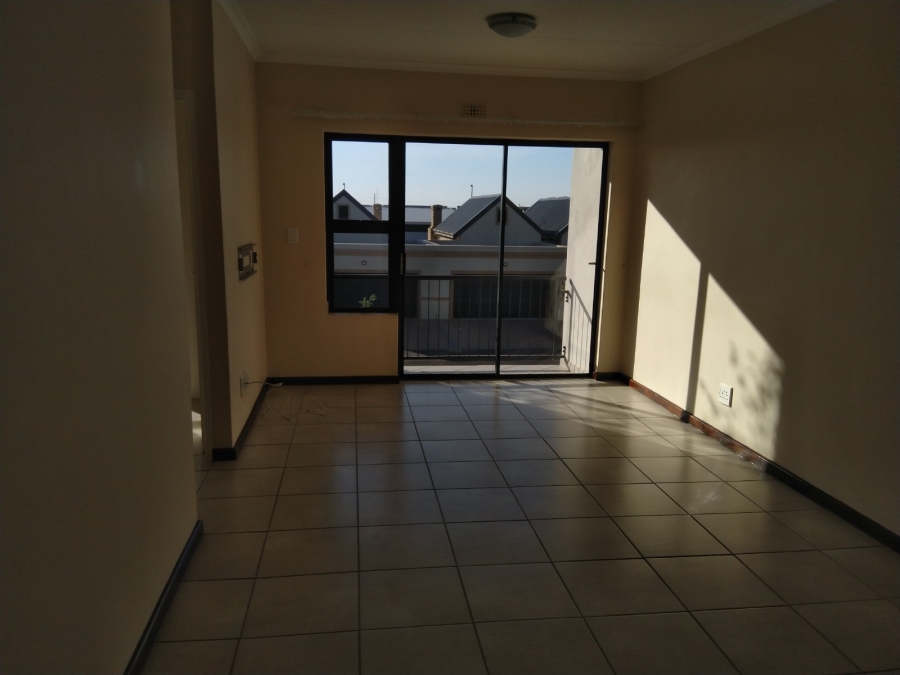 To Let 2 Bedroom Property for Rent in Buh Rein Estate Western Cape